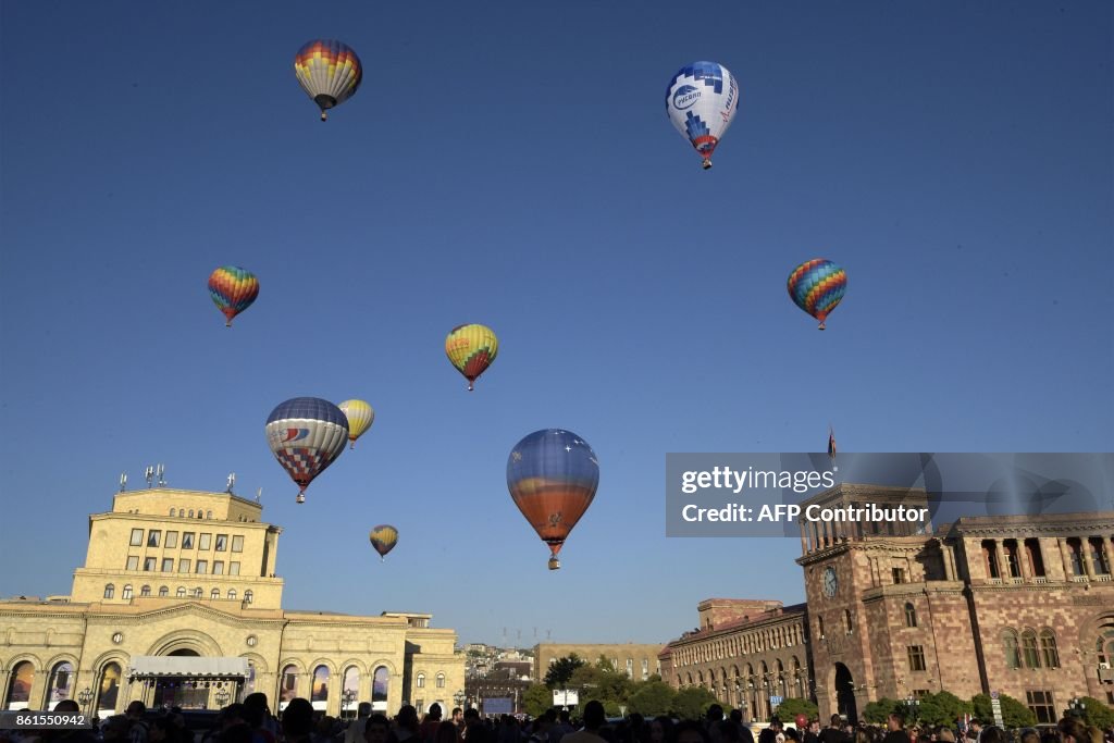 ARMENIA-BALLOON-FESTIVAL-FEATURE