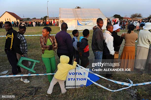 Ululating Ululating Photos and Premium High Res Pictures - Getty Images