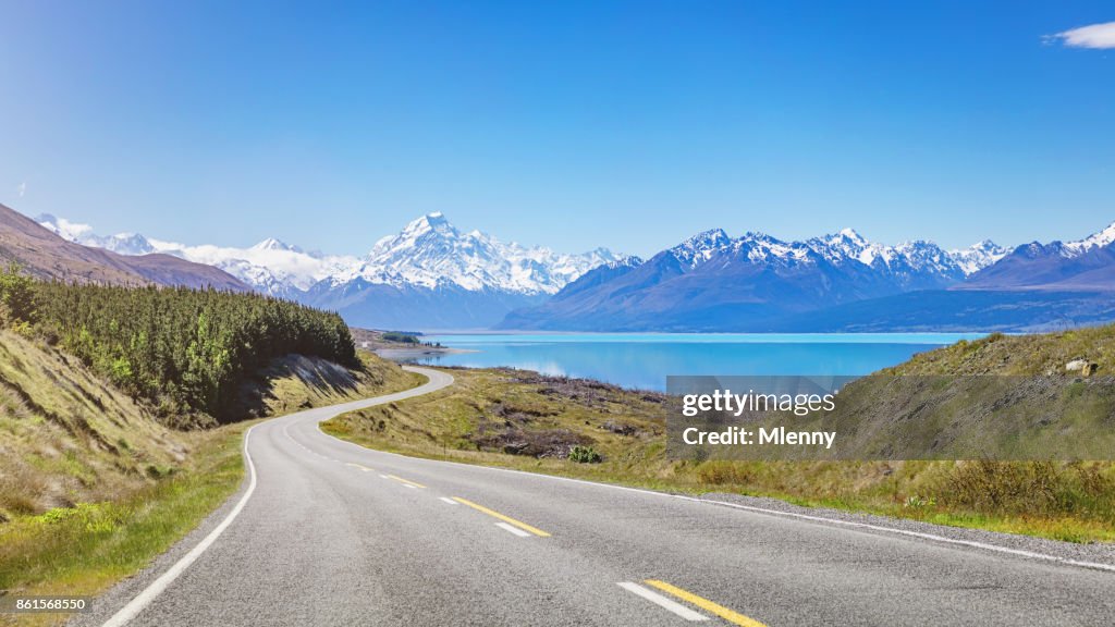 Mount Cook Road Trip Lake Pukaki New Zealand