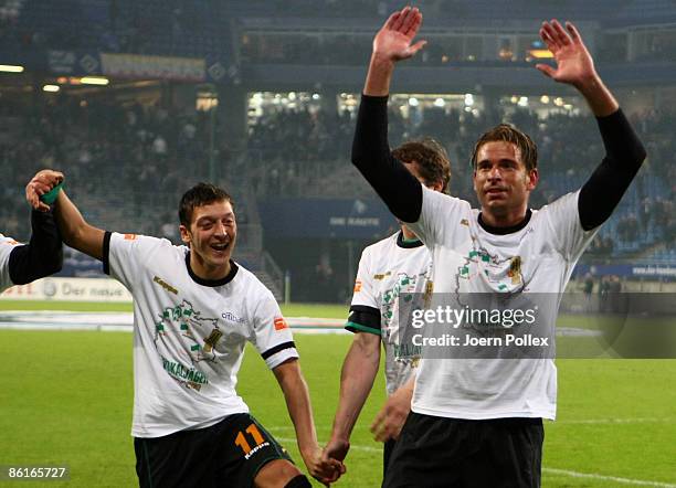 Tim Wiese of Bremen celebrates after the DFB Cup Semi Final match between Hamburger SV and SV Werder Bremen at the HSH Nordbank Arena on April 22,...