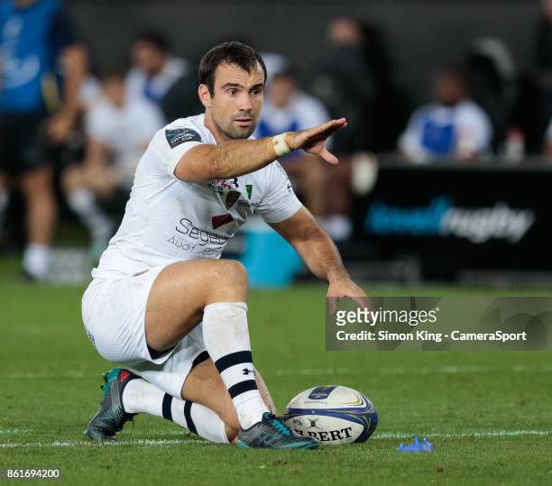 Clermont Auvergne's Morgan Parra during the European Rugby Champions Cup match between Ospreys and ASM Clermont Auvergne at Liberty Stadium on...