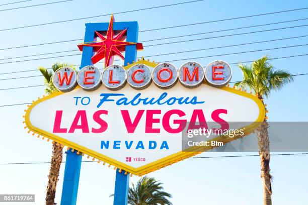 berömda skylten välkommen till utmärkt las vegas, nevada - skylten welcome to fabulous las vegas nevada bildbanksfoton och bilder