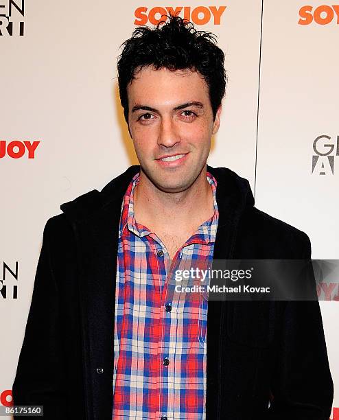 Actor Reid Scott arrives at the Gen Art and SOYJOY 'Battle of the Chefs: Eco-Cuisine' Competition at Boulevard 3 on April 22, 2009 in Hollywood,...
