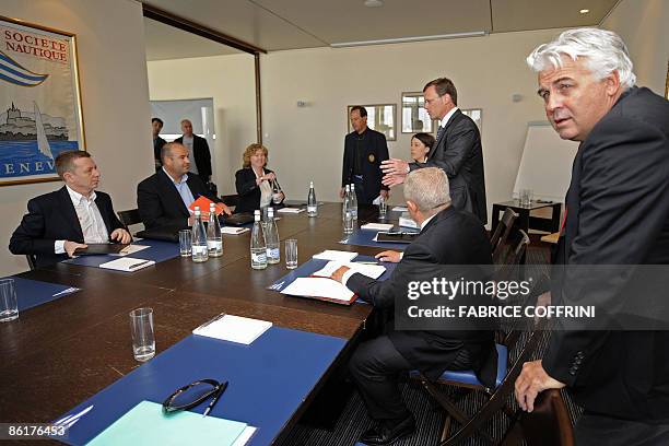 Alinghi's skipper and chief operational Brad Butterworth looks prior to the start of a meeting between US syndicate Oracle and America's Cup...