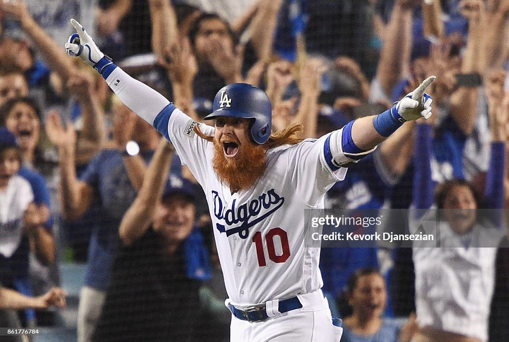 League Championship Series - Chicago Cubs v Los Angeles Dodgers - Game Two