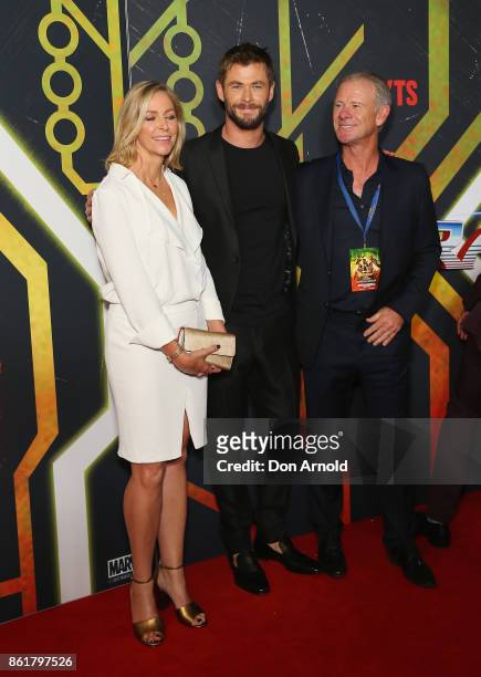 Chris Hemsworth arrives for the premiere screening of Thor: Ragnarok Sydney at Fox Studios on October 15, 2017 in Sydney, Australia.