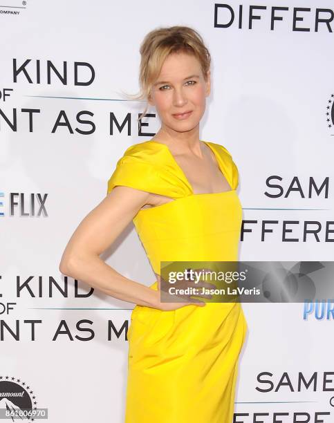 Actress Renee Zellweger attends the premiere of "Same Kind of Different as Me" at Westwood Village Theatre on October 12, 2017 in Westwood,...