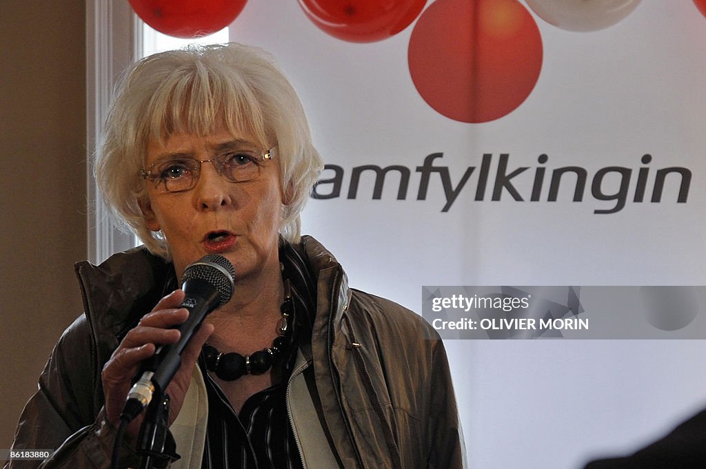 Icelandic Prime Minister and leader of S