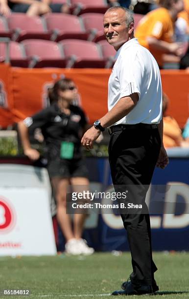 Head coach Dominic Kinnear of the Houston Dynamo looks back while walking off the pitch at half time against the Colorado Rapids at Robertson Stadium...