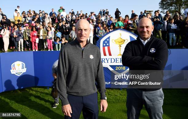 Europe and USA Ryder Cup captain Thomas Bjorn and Jim Furyk pose during the 2018 Ryder Cup media day on october 16, 2017 at the Golf National in...