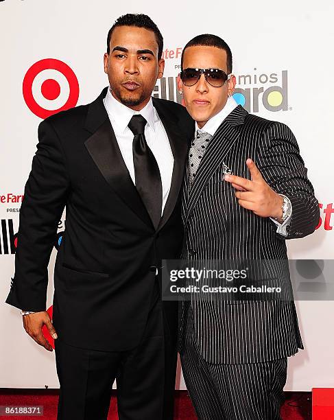 Singer/actor Don Omar and singer Daddy Yankee attend the 2009 Billboard Latin Music Awards at Bank United Center on April 23, 2009 in Miami Beach,...