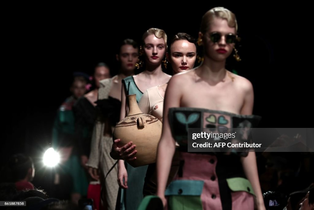 TOPSHOT-FASHION-JAPAN-RYOTAMURAKAMI