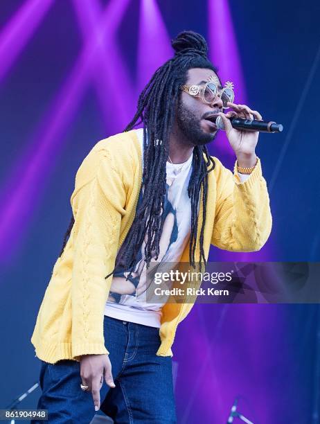 300 Dram (Rapper) Stock Photos, HighRes Pictures, and Images Getty