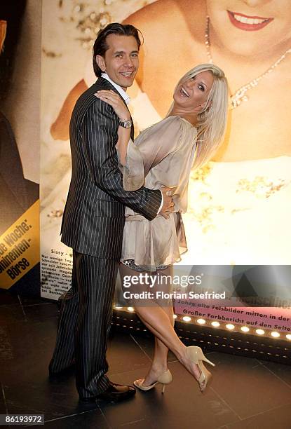Sebastian Sabolocka and Magdalena Brzeska attends the New Faces Award 2009 at BCC on April 23, 2009 in Berlin, Germany.