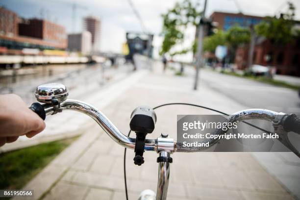 bicycling in hamburg - pov stock-fotos und bilder