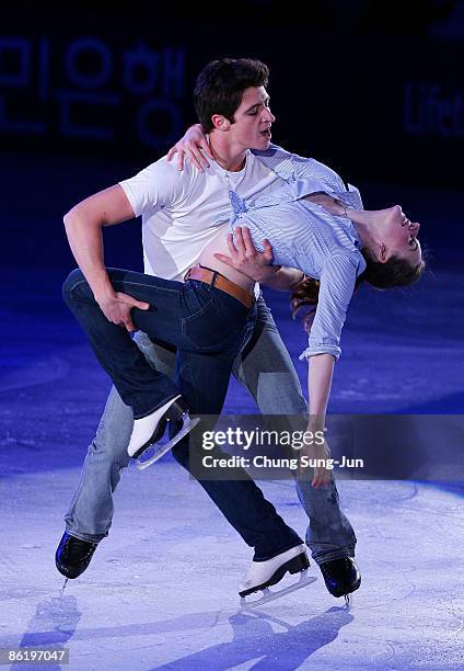 Tessa Virtue and Scott Moir of Canada perform during Festa on Ice 2009 at KINTEX on April 24, 2009 in Goyang, South Korea.