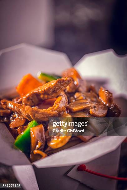 spicy kung pao chicken take out food - kung pao stock pictures, royalty-free photos & images