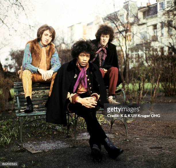 Jimi Hendrix Experience and Jimi Hendrix; L-R Mitch Mitchell, Jimi Hendrix, Noel Redding - Jimi Hendrix Experience - posed, group shot, Germany