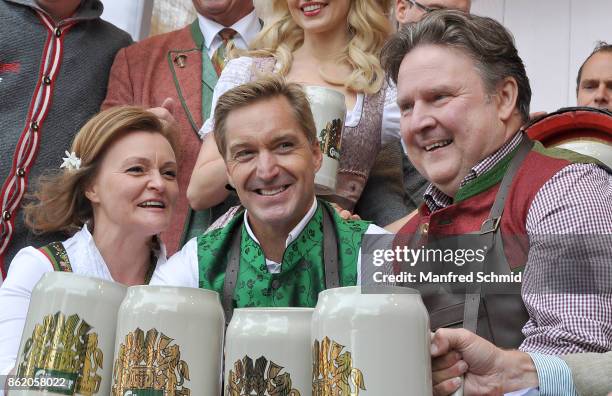 Claudia Wiesner, Hans Knauss and Michael Ludwig pose on stage during the opening of Wiener Wiesn-Fest 2017 at Kaiserwiese on September 21, 2017 in...