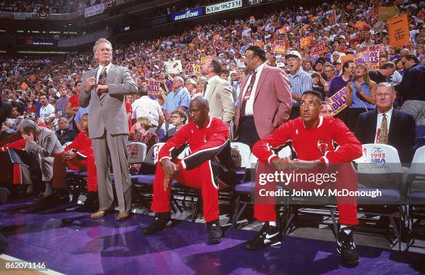 Finals: Chicago Bulls Michael Jordan and Scottie Pippen on bench before game vs Phoenix Suns at America West Arena. Game 6 Phoenix, AZ 6/20/1993...