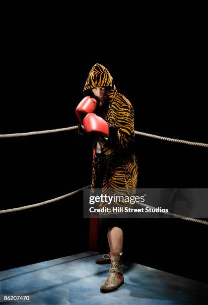 Boxing Rove Boxing Robes Photos and Premium High Res Pictures - Getty Images