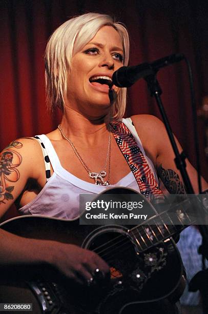 Musician Gin Wigmore performance at Hotel Cafe on April 24th, 2009 in Hollywood, California.