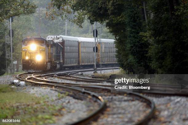 Corp. Freight train passes through Louisville, Kentucky, U.S., on Sunday, Oct. 15, 2017. CSX is scheduled to release earnings figures on Oct. 17....