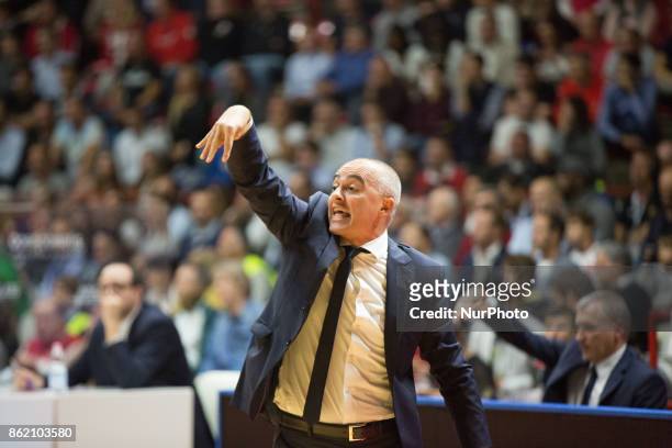 Coach Marco Sodini in action during the Italy Lega Basket of Serie A, match between Openjobmetis Varese and Cantu, Italy on 16 October 2017 in Varese...