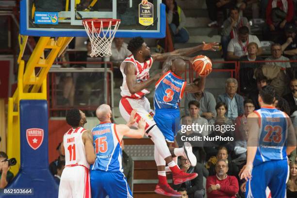 Randy Culpepper PALLACANESTRO CANTU' in action during the Italy Lega Basket of Serie A, match between Openjobmetis Varese and Cantu, Italy on 16...