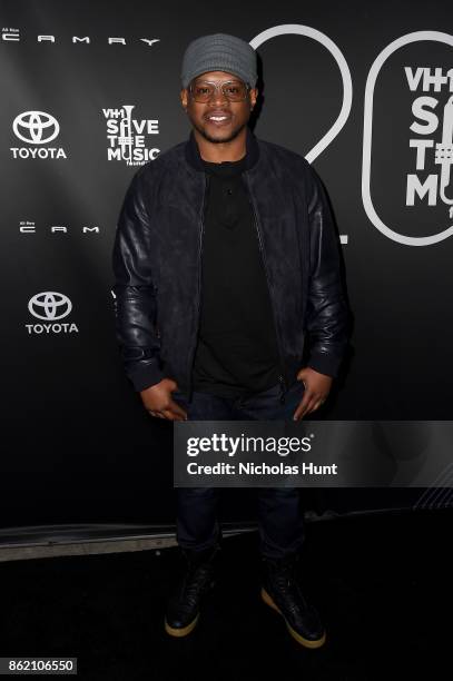 Rapper Sway Calloway attends VH1 Save The Music 20th Anniversary Gala at SIR Stage37 on October 16, 2017 in New York City.