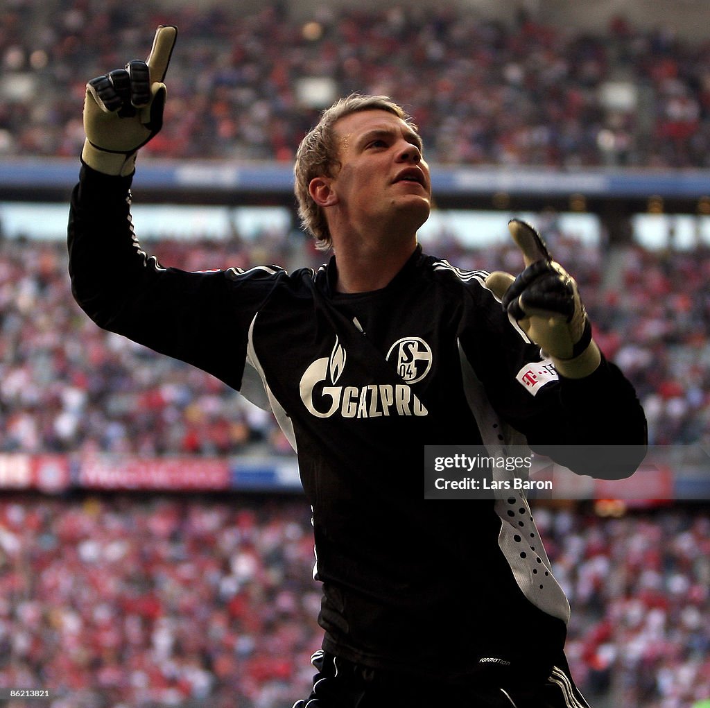 Bayern Muenchen v FC Schalke 04 - Bundesliga