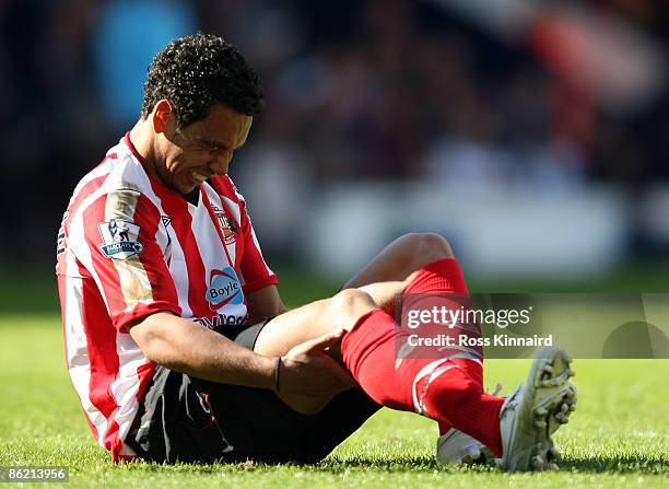 Kieran Richardson of Sunderland after a missed chance during the Barclays Premier League match between West Bromwich Albion and Sunderland at The...