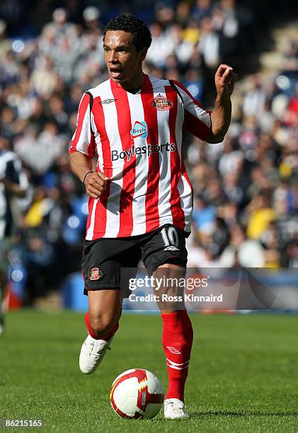 Kieran Richardson of Sunderland during the Barclays Premier League match between West Bromwich Albion and Sunderland at the Hawthorns on April 25,...