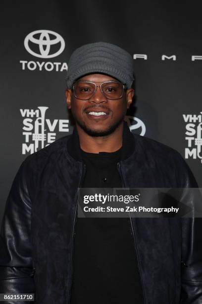 Sway Calloway attends VH1 Save The Music 20th Anniversary Gala at SIR Stage37 on October 16, 2017 in New York City.