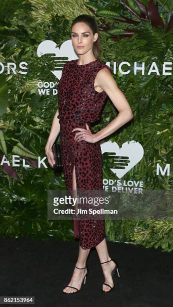 Model Hilary Rhoda attends the 11th Annual God's Love We Deliver Golden Heart Awards at Spring Studios on October 16, 2017 in New York City.