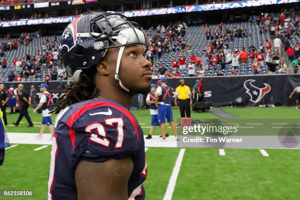 Onta Foreman of the Houston Texans walks off the field after the game against the Cleveland Browns at NRG Stadium on October 15, 2017 in Houston,...