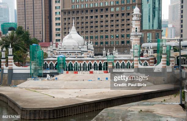 masjid jamek mosque ,  kuala lumpur, malaysia - masjid jamek stockfoto's en -beelden