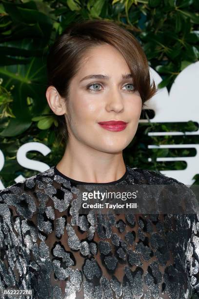 Lola Kirke attends the 11th Annual God's Love We Deliver Golden Heart Awards at Spring Studios on October 16, 2017 in New York City.
