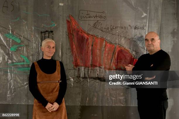 Architecte italien Massimiliano Fuksas dans son atelier à Rome le 14 mars 2005, Italie.