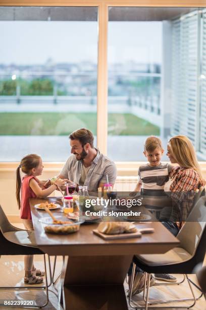 Family In Dining Room Photos and Premium High Res Pictures - Getty Images