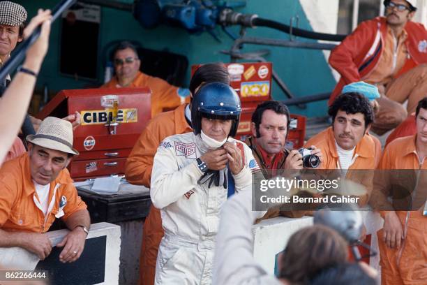 Steve McQueen, 24 Hours of Le Mans, Le Mans, 14 June 1970. Hollywood star Steve McQueen during the shooting of his film "Le Mans".