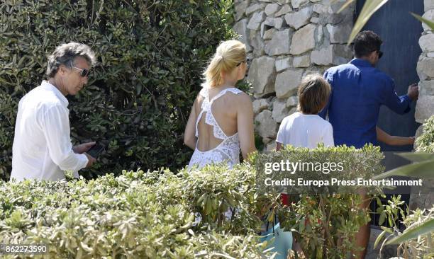 Diego Simeone aka Cholo Simeone , Valeria Mazza , her husband Alejandro Gravier and their son Benicio Gravier are seen on August 13, 2017 in...