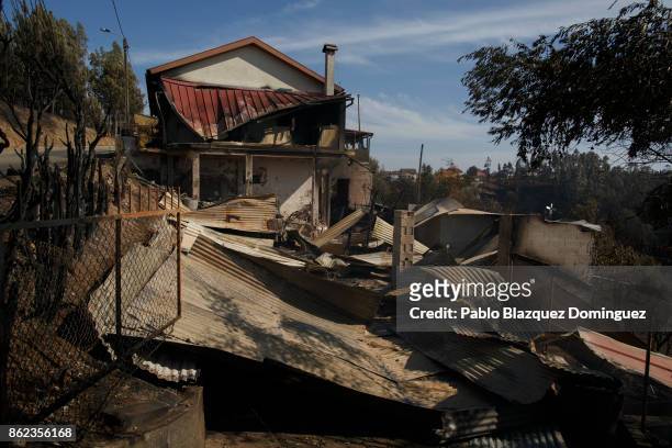 House where allegedly died one woman during the wildfire is burnt in the village of Travanca do Mondego on October 17, 2017 in Coimbra region,...