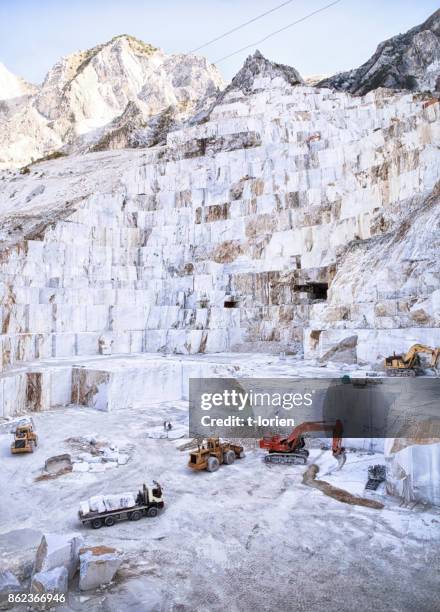 marble quarry - carrara. italy - carrara stock pictures, royalty-free photos & images