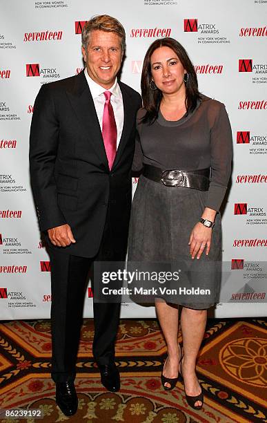 Chairman Deutsch Inc, Donny Deutsch and Honoree/Chief executive officer of Deutsch, Inc., Linda Sawyer attend the 2009 Matrix Awards at the...