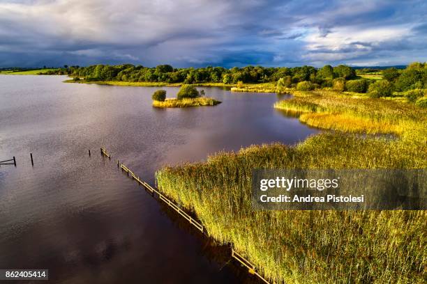 lough erne, northern ireland - lough erne stock-fotos und bilder