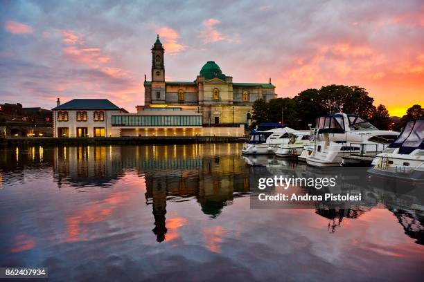 river shannon in athlone, ireland - shannon river stock pictures, royalty-free photos & images