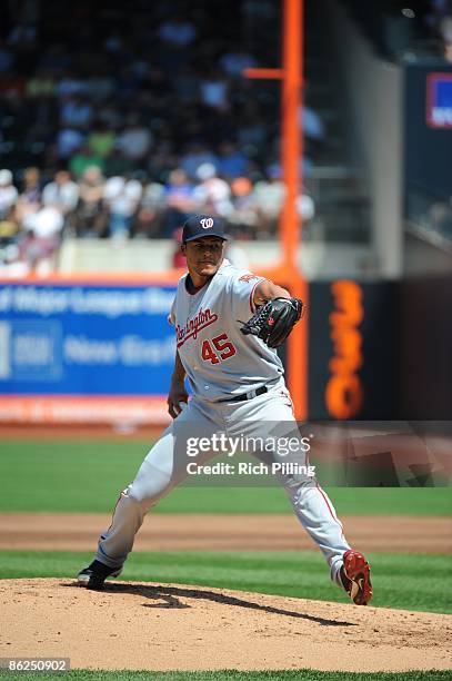 Daniel Cabrera of the Washington Nationals pitches during the game against the New York Mets at Citi Field in Flushing, New York on Saturday, April...