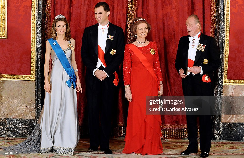 Spanish Royals Host Gala Dinner Honouring Nicolas Sarkozy & Carla Bruni