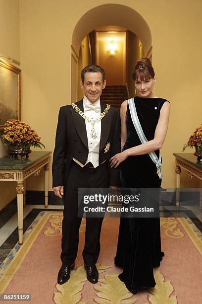 Carla Sarkozy and Nicolas Sarkozy in El Pardo residence, official residence before Gala Dinner in Madrid on April 27, 2009. .